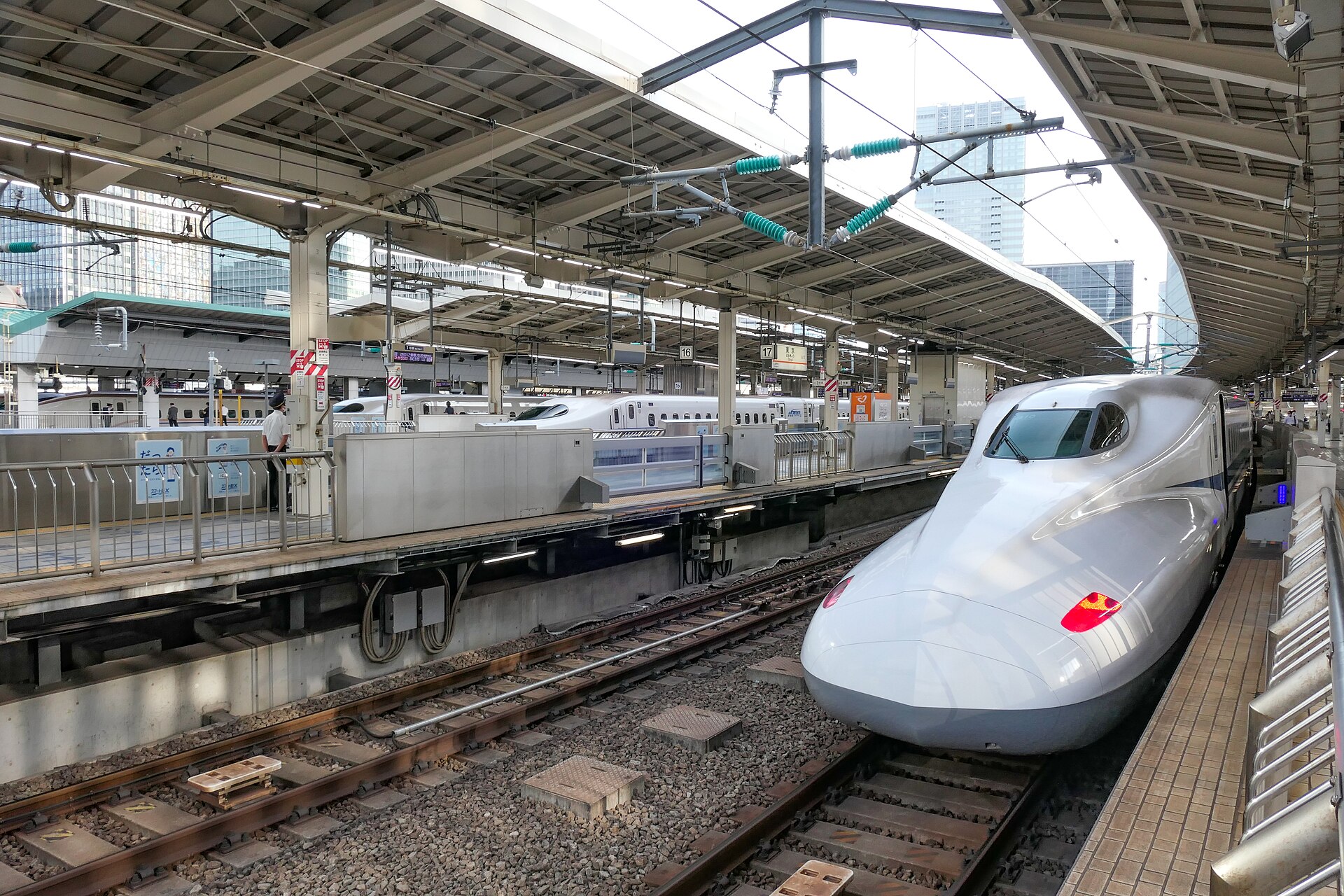 N700 series Shinkansen train at a platform in Tokyo
